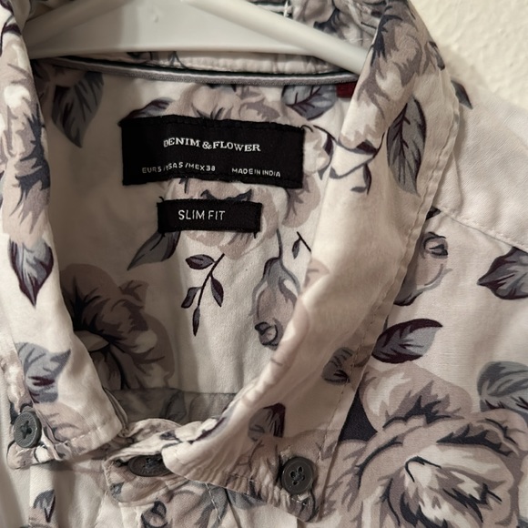 Denim & flower slim fit men’s button down shirt white gray floral size small - Picture 3 of 3